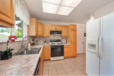 3115 Garfield Avenue, Carmichael, CA 95608 - Photo 14