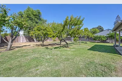 3115 Garfield Avenue, Carmichael, CA 95608 - Photo 28