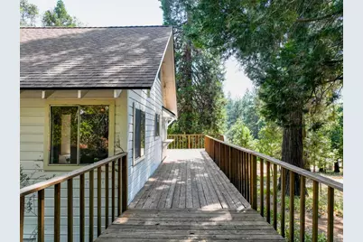 12117 Boundary Way, Grass Valley, CA 95945 - Photo 10