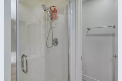7101 Sutherland Way, Elk Grove, CA 95758 - Photo 28