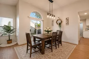 7101 Sutherland Way, Elk Grove, CA 95758 - Photo 16