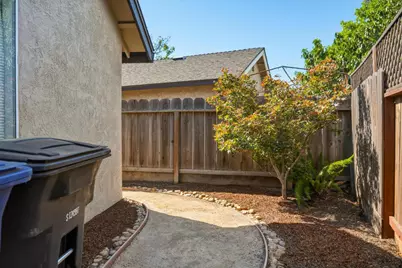 2140 Claymont Drive, Modesto, CA 95350 - Photo 48