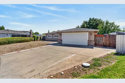 6727 Orleans Way, Sacramento, CA 95831 - Photo 2