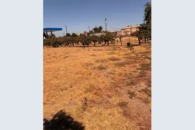 2100 W Main, Turlock, CA 95380 - Photo 12