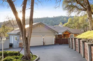 11822 Lodestar Dr, Grass Valley, CA 95949 - Photo 1