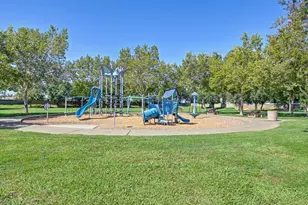 9158 Rose Parade Way, Sacramento, CA 95826 - Photo 36