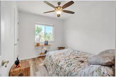 4688 Pacific Avenue, Olivehurst, CA 95961 - Photo 16