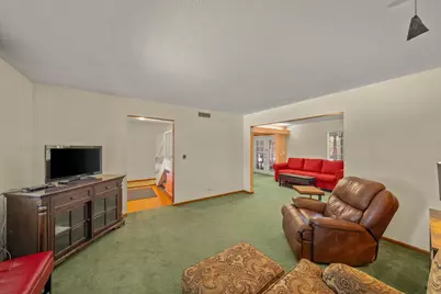 2544 Clearlake Way, Sacramento, CA 95826 - Photo 16