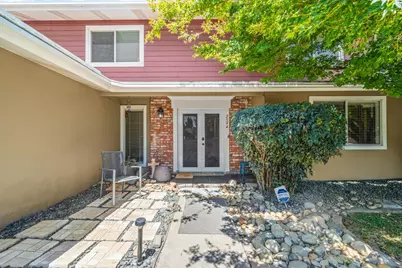 2544 Clearlake Way, Sacramento, CA 95826 - Photo 8