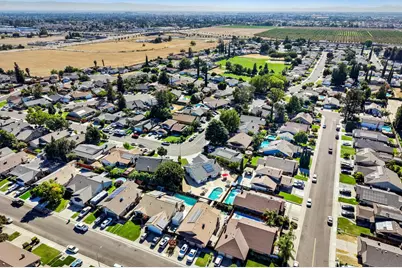6163 Mohican Drive, Manteca, CA 95336 - Photo 8