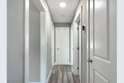 7013 Thomas Drive, North Highlands, CA 95660 - Photo 16
