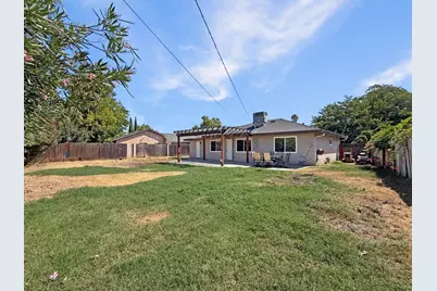 7013 Thomas Drive, North Highlands, CA 95660 - Photo 26