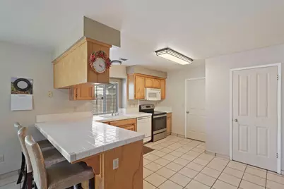 2633 Riverbend Drive, Modesto, CA 95351 - Photo 2