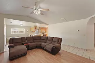 2633 Riverbend Dr, Modesto, CA 95351 - Photo 12