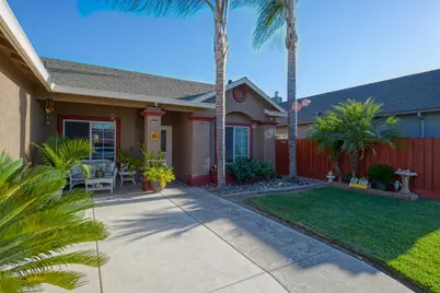 1805 Redwood Avenue, Atwater, CA 95301 - Photo 2
