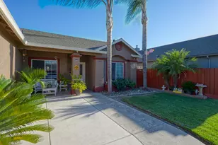 1805 Redwood Ave, Atwater, CA 95301 - Photo 2