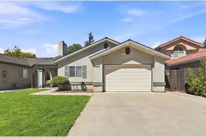 9673 N Sharon Avenue, Fresno, CA 93720 - Photo 2