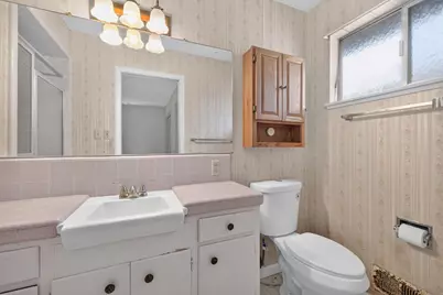 875 Parklin Avenue, Sacramento, CA 95831 - Photo 26