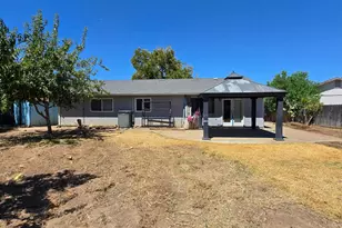 7705 Rock Creek, Sacramento, CA 95824 - Photo 42