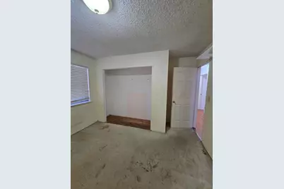 7705 Rock Creek, Sacramento, CA 95824 - Photo 22
