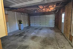 7705 Rock Creek, Sacramento, CA 95824 - Photo 34