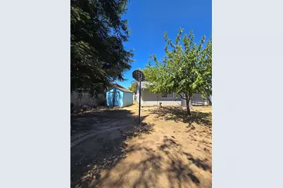 7705 Rock Creek, Sacramento, CA 95824 - Photo 40