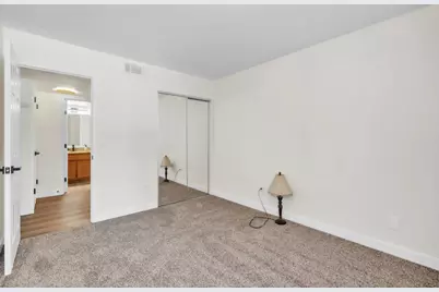 3715 Tallyho Drive #61, Sacramento, CA 95826 - Photo 12