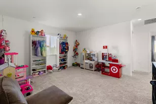 7273 Robins Cv Dr, Stockton, CA 95219 - Photo 12