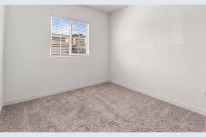 7273 Robins Cove Drive, Stockton, CA 95219 - Photo 10