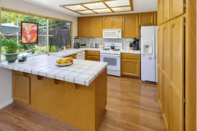 8101 Donnawood Way, Orangevale, CA 95662 - Photo 16