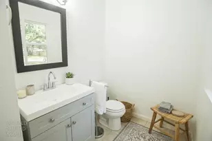 9141 Newhall Dr, Sacramento, CA 95826 - Photo 6