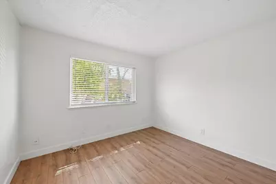 4141 Apostolo Circle, Sacramento, CA 95824 - Photo 18
