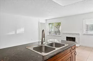 4141 Apostolo Cir, Sacramento, CA 95824 - Photo 10