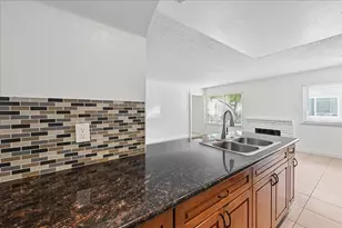 4141 Apostolo Cir, Sacramento, CA 95824 - Photo 8