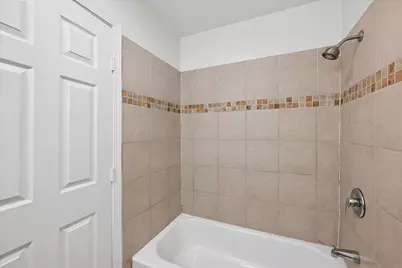 4141 Apostolo Circle, Sacramento, CA 95824 - Photo 14