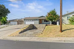 13510 Bentley St, Waterford, CA 95386 - Photo 32