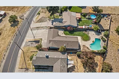 13510 Bentley Street, Waterford, CA 95386 - Photo 40