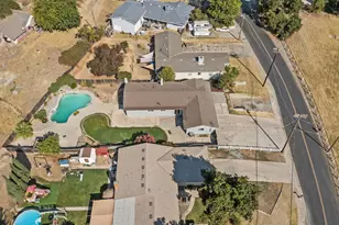 13510 Bentley St, Waterford, CA 95386 - Photo 36
