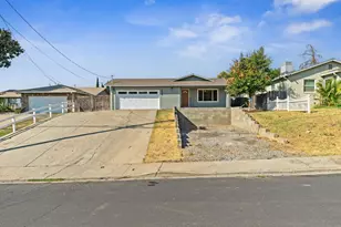 13510 Bentley St, Waterford, CA 95386 - Photo 34