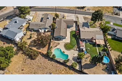 13510 Bentley Street, Waterford, CA 95386 - Photo 38
