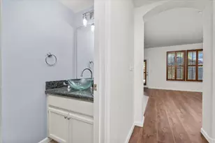 824 Atwell Cir, Woodland, CA 95776 - Photo 6