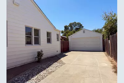 6016 Sampson Boulevard, Sacramento, CA 95824 - Photo 20