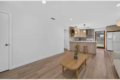 2520 23rd Avenue, Sacramento, CA 95820 - Photo 8