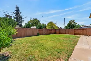 2520 23rd Ave, Sacramento, CA 95820 - Photo 24