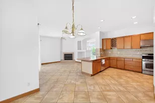 8406 Alameda Park Dr, Elk Grove, CA 95624 - Photo 16