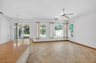 8406 Alameda Park Dr, Elk Grove, CA 95624 - Photo 10