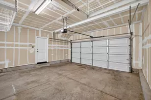8048 Linda Isle Ln, Sacramento, CA 95831 - Photo 36