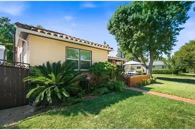 86 Aiken Way, Sacramento, CA 95819 - Photo 4