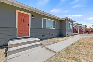 19415 Empire St, Stratford, CA 93263 - Photo 2