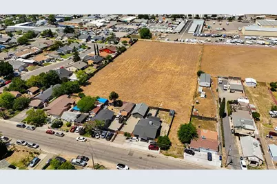 1947 Hackett Road, Ceres, CA 95307 - Photo 2